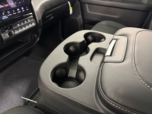 New 2026 RAM 2500 Tradesman AWD/4WD image 18
