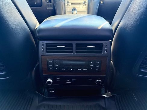 Certified 2016 Toyota Land Cruiser image 17