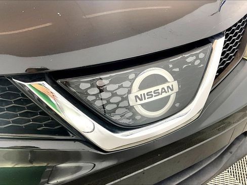 Used 2018 Nissan Rogue Sport S w/ S Appearance Package image 23