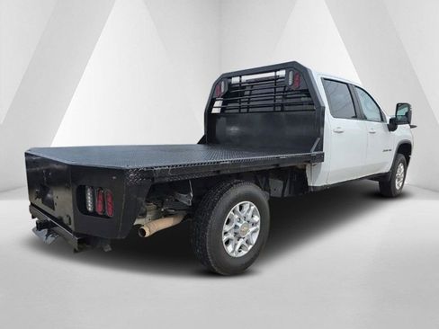 Used 2022 Chevrolet Silverado 2500 LT w/ Convenience Package AWD/4WD image 5