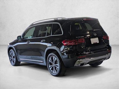 Certified 2025 Mercedes-Benz GLB 250 image 8