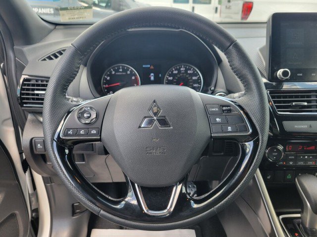 Used 2025 Mitsubishi Eclipse Cross AWD image 17