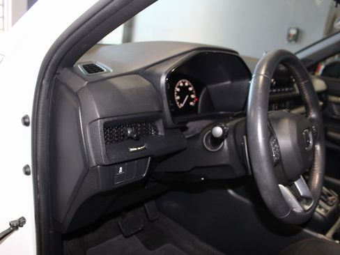 Used 2024 Honda CR-V Sport image 11
