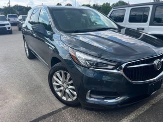 Used 2018 Buick Enclave Essence AWD/4WD video 2