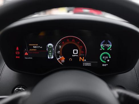 Used 2019 McLaren 570S Spider RWD image 31