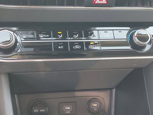 Used 2022 Hyundai Sonata SE FWD image 16
