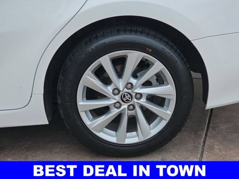Used 2023 Toyota Camry LE FWD image 35