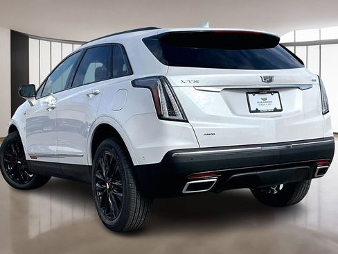 New 2026 Cadillac XT5 Sportv w/ LPO, Red Accent Package AWD/4WD image 3