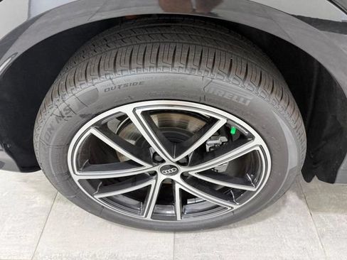 New 2026 Audi Q5 Prestige AWD/4WD image 3
