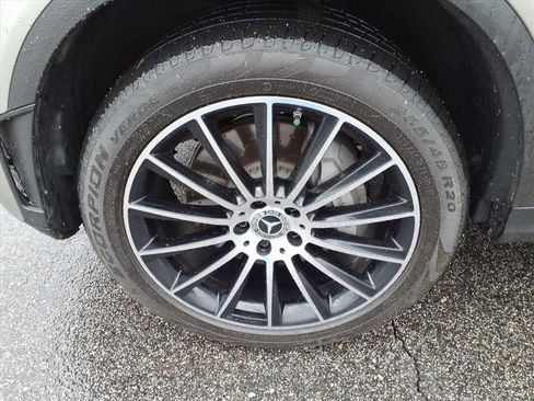 Used 2020 Mercedes-Benz GLC 300 image 10