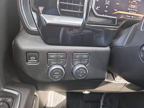 New 2026 GMC Sierra 1500 SLT w/ SLT Premium Package AWD/4WD image 20