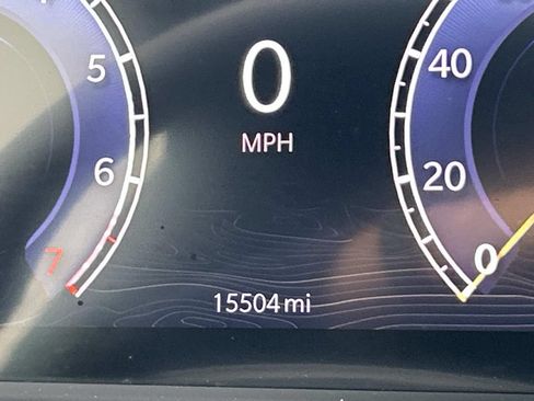 Used 2025 Jeep Grand Cherokee Altitude RWD image 42