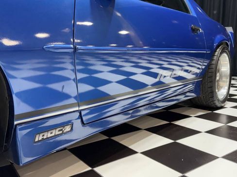 Used 1989 Chevrolet Camaro IROC-Z image 22