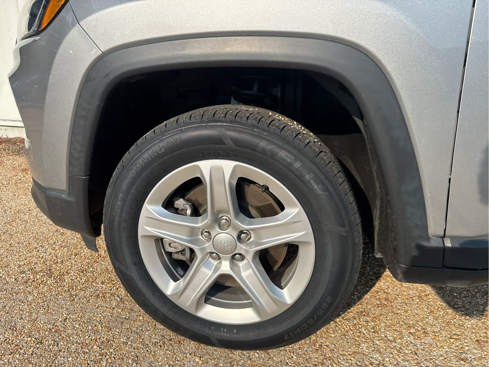 Used 2023 Jeep Compass Sport AWD/4WD image 12