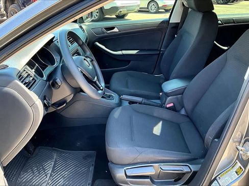 Used 2016 Volkswagen Jetta S FWD image 11