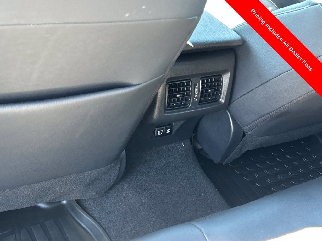 Used 2026 Toyota Camry SE FWD image 14