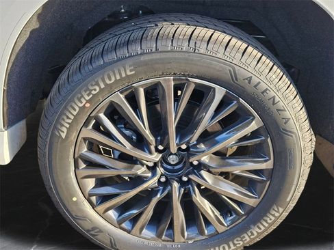 New 2026 INFINITI QX80 Autograph w/ Premium Cargo Package image 28