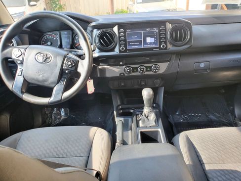 Used 2020 Toyota Tacoma SR w/ SR Convenience Package RWD image 24