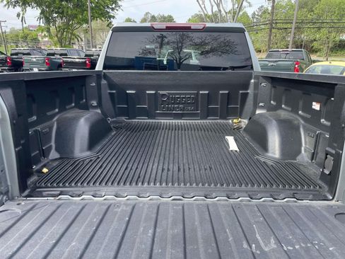 Used 2025 Chevrolet Silverado 1500 LT image 14