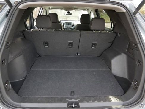 Used 2024 Chevrolet Equinox LT AWD/4WD image 10