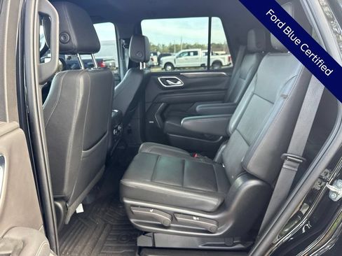 Used 2022 Chevrolet Tahoe Z71 w/ Z71 Off-Road Package AWD/4WD image 15