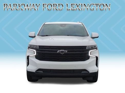 Used 2024 Chevrolet Suburban RST w/ Luxury Package AWD/4WD image 8