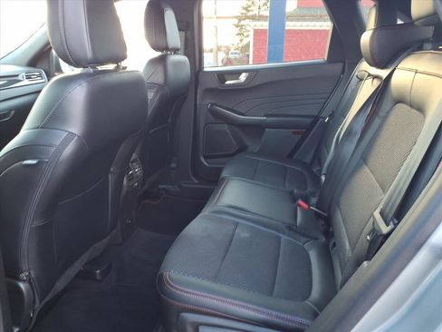 Certified 2023 Ford Escape ST-Line w/ Tech Pack #1 image 11