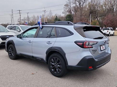 Certified 2023 Subaru Outback Onyx Edition XT image 5