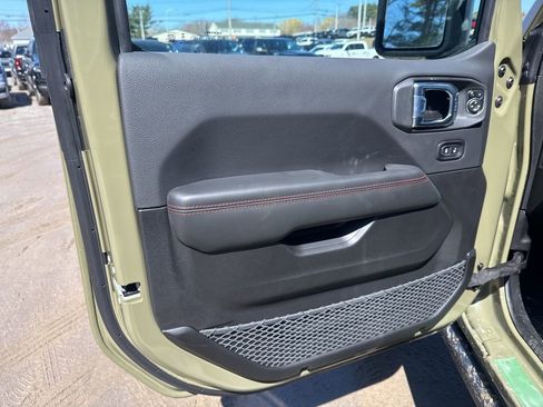 New 2026 Jeep Wrangler Unlimited Rubicon image 20