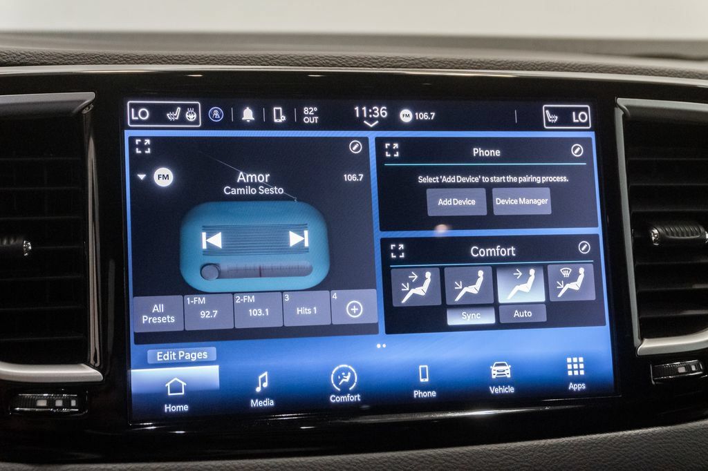 Certified 2024 Chrysler Pacifica Touring-L FWD image 18