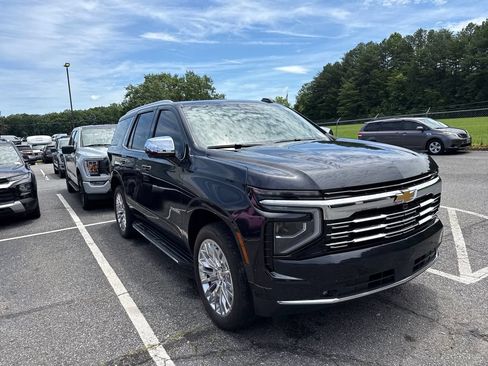 Used 2025 Chevrolet Tahoe Premier w/ Sun And Tow Package AWD/4WD image 2