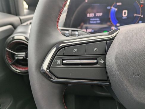 New 2025 Chevrolet Equinox EV RS image 29