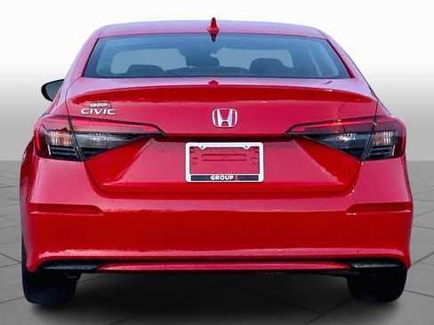 Used 2023 Honda Civic EX image 4