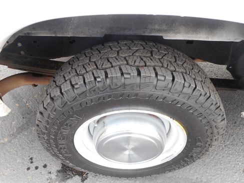 Used 2006 Ford E-250 and Econoline 250 image 12