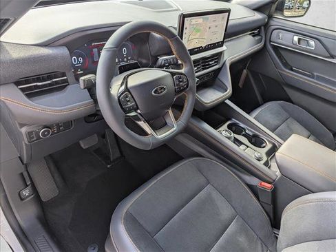 New 2026 Ford Explorer Tremor w/ Tremor Convenience Package image 3