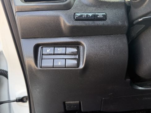 Used 2022 Nissan Leaf S Plus FWD image 17