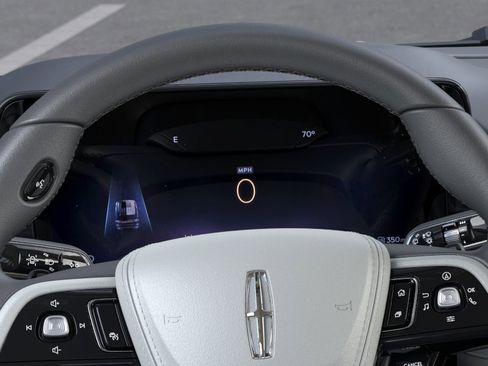 New 2026 Lincoln Aviator AWD image 13