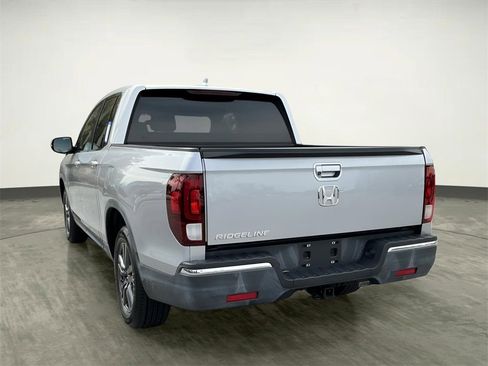 Certified 2019 Honda Ridgeline Sport image 6