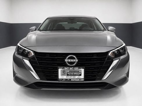 Certified 2025 Nissan Sentra S FWD image 6