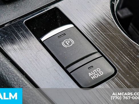 Used 2024 Nissan Rogue S FWD image 42