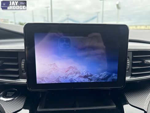Used 2023 Ford Explorer ST-Line AWD/4WD image 23