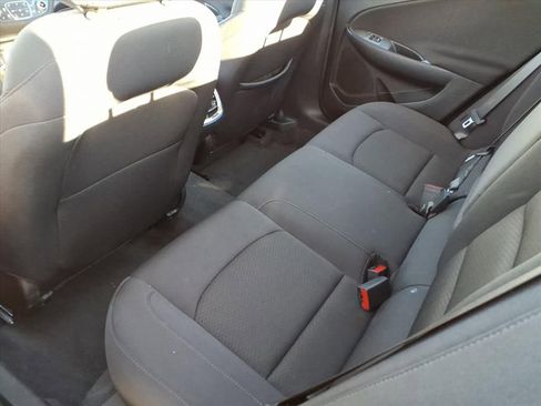 Used 2024 Chevrolet Malibu LT image 32