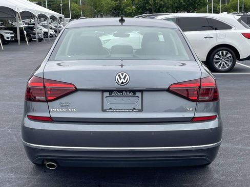 Used 2017 Volkswagen Passat 1.8T SEL Premium FWD image 6