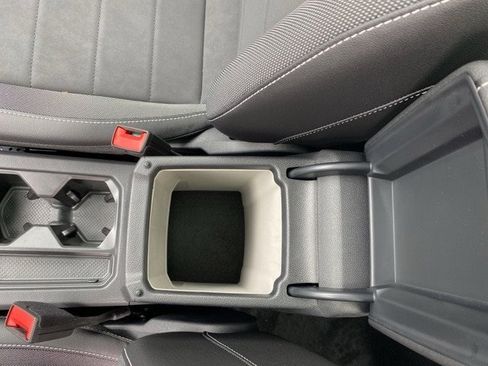 New 2024 Volkswagen Taos SE image 50