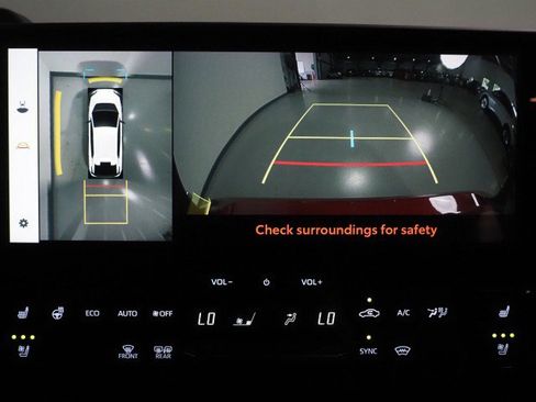 Used 2023 Subaru Solterra Touring AWD/4WD image 32