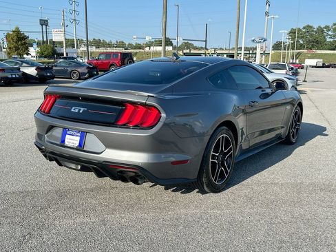 Used 2022 Ford Mustang GT RWD image 6