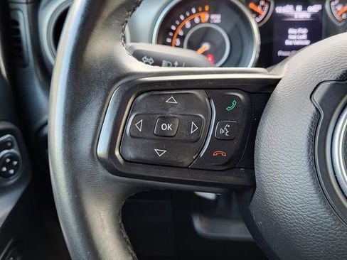 Used 2018 Jeep Wrangler Unlimited Sport S AWD/4WD image 21