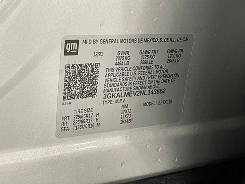 Used 2022 GMC Terrain SLE image 26
