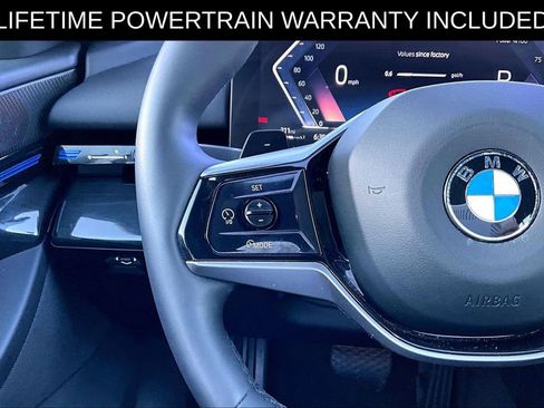 Used 2025 BMW 530i xDrive image 26