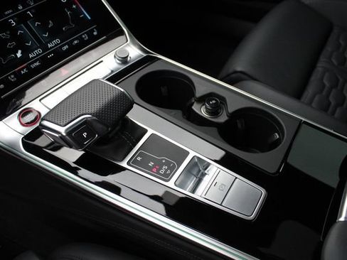 Used 2026 Audi RS 6 performance AWD/4WD image 17